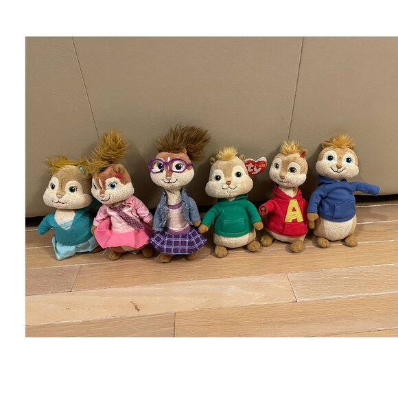 Chipmunks Chipettes plushies (6) - Ty brand - Picture 1 of 1
